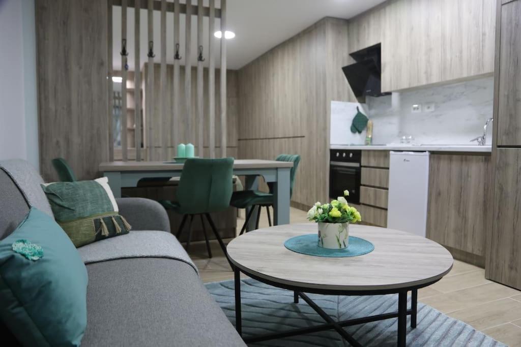 Kosta'S Home 티라나 외부 사진